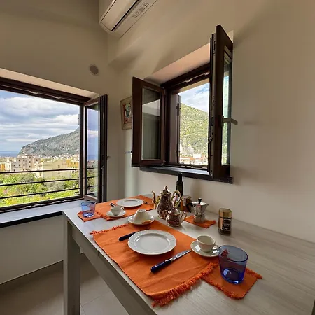 아파트 Sea View Loft Sorrento Coast Free Parking *